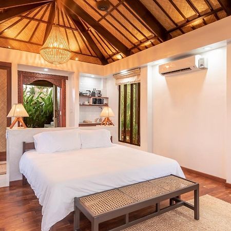 Villa Juan - A Beach Front Villa In General Luna Siargao Eksteriør billede