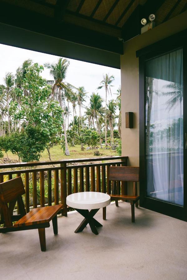Villa Juan - A Beach Front Villa In General Luna Siargao Eksteriør billede