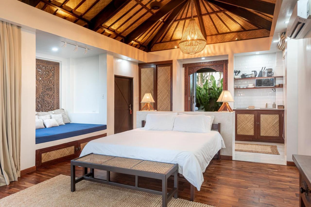 Villa Juan - A Beach Front Villa In General Luna Siargao Eksteriør billede