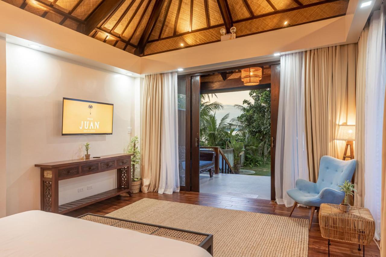 Villa Juan - A Beach Front Villa In General Luna Siargao Eksteriør billede
